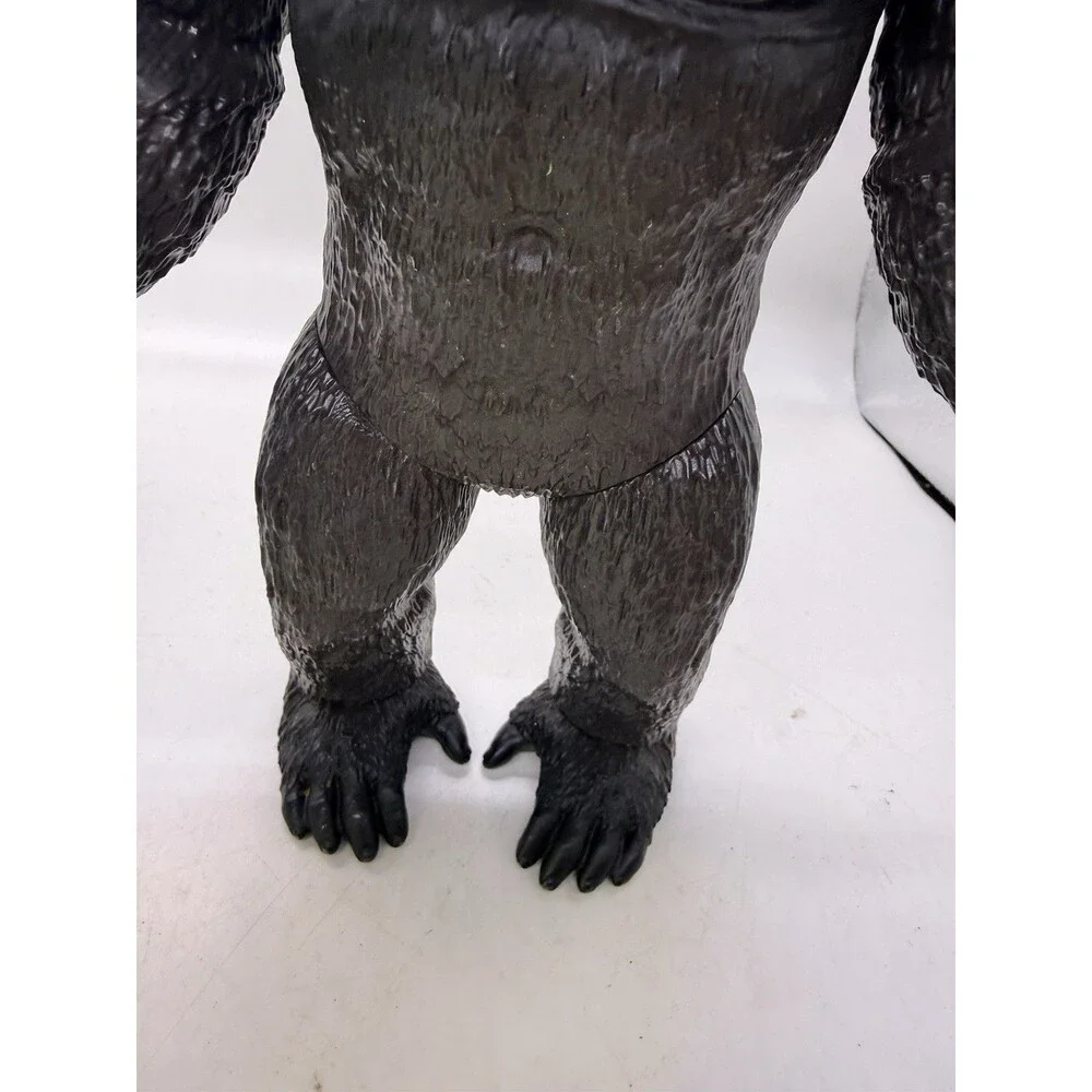 2020 Playmates Monsterverse Giant Godzilla & King Kong Action Figure Legendary
